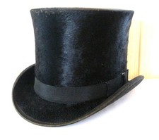Zylinderhut mit Hutschachtel, um 1900