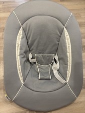 hauck 2in1 Babywippe & Neugeborenenaufsatz für Alpha+ & Beta+ Holzhochstuhl