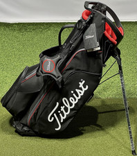 Titleist 2026 Hybrid 5 Stand