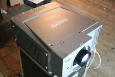 Sanyo PLC-XF60 Beamer