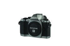 OLYMPUS OM-D EM10 (S0269)
