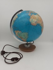 großer alter Globus , vintage