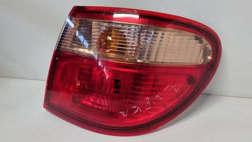Nissan almera n16 - nissan, hinten