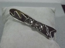617A / Dekorative Krawattenklammer SILBER 925 Snowboard in 3 D teils vergoldet
