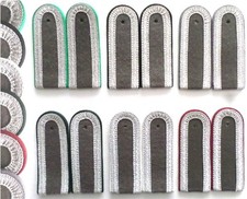 12 DDR Schulterstücke