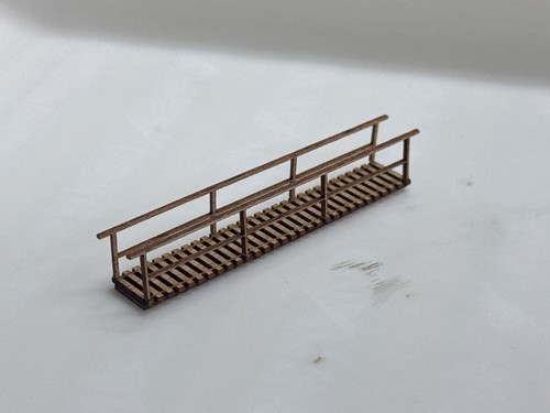 Fußgängerbrücke - , /
