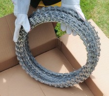 Natodraht-Stacheldraht Klingendraht Sperrdraht D= 45 cm bis 10 m Ausziehlänge