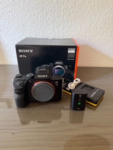 Sony alpha iii - sony, a7