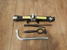 Wagenheber Audi A4 B8 A5 8T