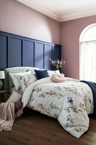 Laura ashley hawling iris - hawling,