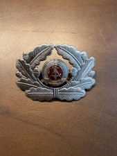 Mützenabzeichen DDR NVA