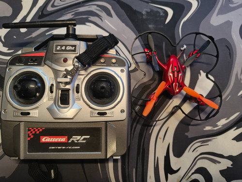 Carrera quadrocopter video - carrera,