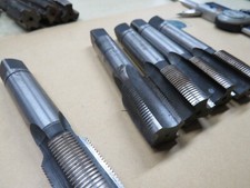 Hand Gewindebohrer  M 24 x 1,5 WMW HSS Vorschneider #T172-2#