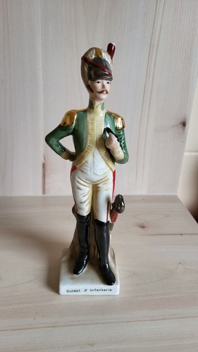 Porzellan figur soldat der - porzellan,