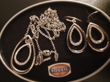 Fossil Kette und Ohrringe + Dose