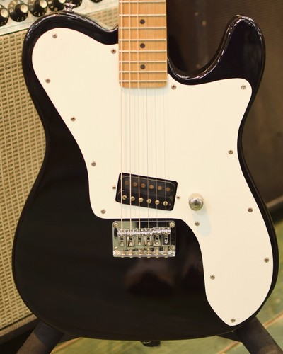 Squier fender telecaster - by,