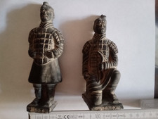 Terrakotta Armee Tonkrieger aus der Ming  Dynastie,  4 Krieger und 1 Pferd