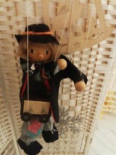 Marionette mit Laierkasten