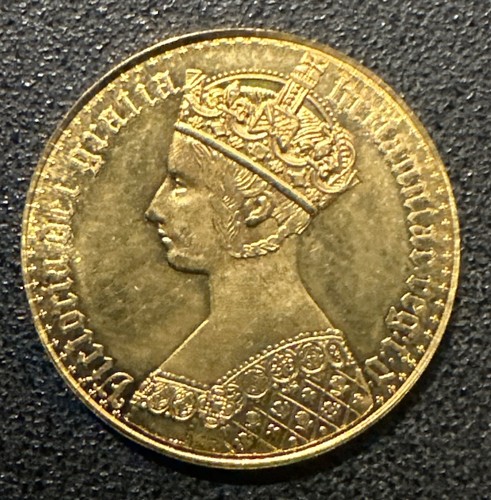 Gold 2001 somalia - 9k,