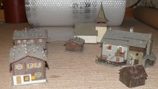 K23   Vollmer Faller Kibri o.a. Konvolut 4/2 Bergdorf Gebäude  aus Anlagenabbau