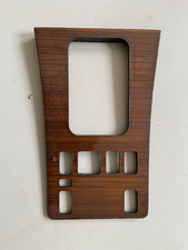 Mercedes W126 Mittelkonsolenbrettchen Zebrano mit Rissen