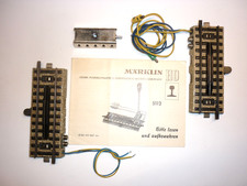 2x Märklin 5112 elektr. Entkupplungsgleis + Anleitung + Verteiler Märklin 7209