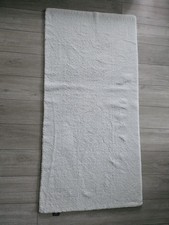 Hochwertiger Badteppich Square von RHOMTUFT 80x160cm rutschfest für Fußbodenheiz