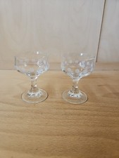 2 Gläser, Likörgläser mit