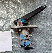 WABCO Fahrerbremsventil 9753004700 unbenutzt LKW Bus Bremse Originalteil