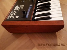 Wooden side panels for Roland JX-3P. Echtholz Seitenteile