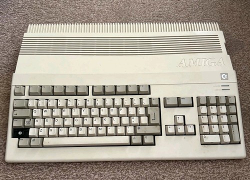 Commodore amiga a500 nur - amiga,