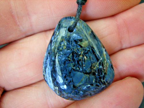 Seltener blauer pietersit - seltener,,
