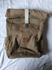 Johnny Urban  Rucksack Armeegrün 45x30x12cm Guter Gebrauchter Zustand 