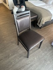 Echtleder-Esszimmerstuhl mit