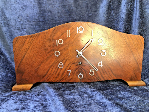 Schöne kleine tischuhr - schöne,