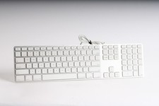 Apple Wired Aluminium Keyboard