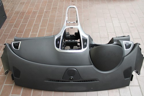 Armaturenbrett opel astra - opel,