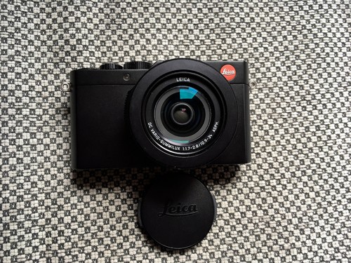 Leica lux audi design - leica,