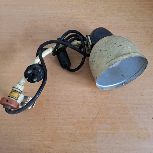 Alte werkstattlampe - alte, werkstattlampe/