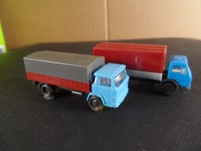 2 kleine LKW mit Plane Auto