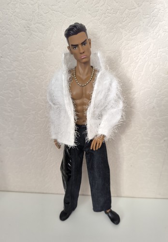 Adonis doll - ,