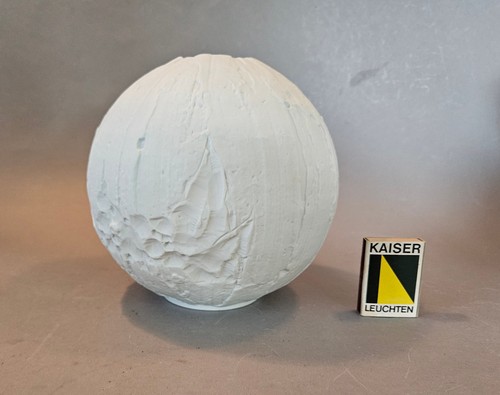 Vintage hutschenreuther vase - hutschenreuther,