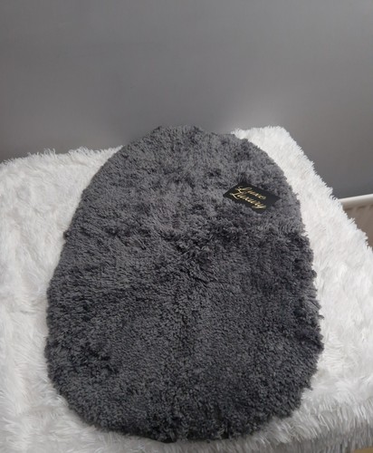 Grau shaggy kunstfell oval - grau,