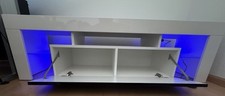 TV-Schrank mit externen LEDs (blau)