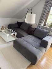 Graues sofa mit - sofa,
