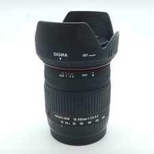 SIGMA DC Objektiv 18-200 mm 1:3.5-6.3 DC AF Zoom - Für Canon EF
