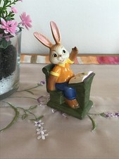 Goebel OSTERN ♥ Hasenschule ♥ Hase Hasenjunge Schüler Schulbank ♥ RARITÄT ♥ OVP