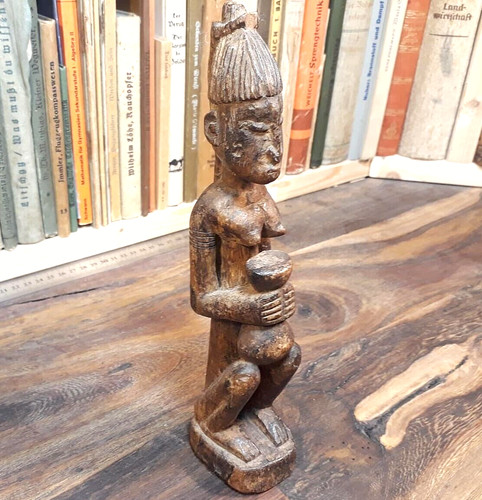 Alte afrikanische holzfigur - afrikanische,