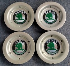 4 Nabenabdeckungen/Radkappen original Skoda Octavia I