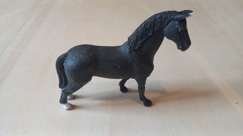 Schleich pferd holsteiner - pferd,